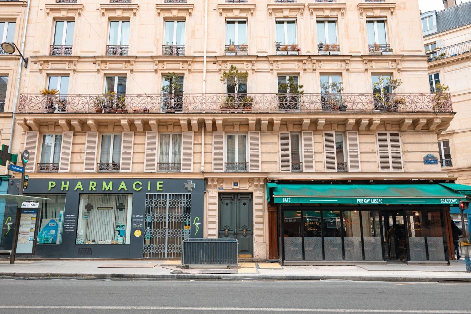 Appartement Quartier Jardin Du Luxembourg Free Netflix パリ エクステリア 写真